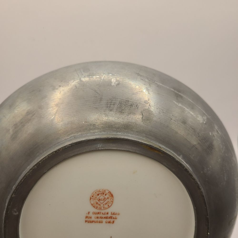 Vintage‎ Lead Bottom Japanese Porcelain Ware - Picture 5 of 6